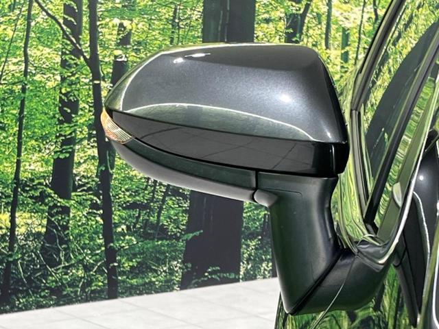 カローラツーリング ハイブリッド ダブルバイビー 4WD 衝突軽減装置 ディスプレイオーディオ バックカメラ レーダークルーズ ETC Bluetooth 合皮シート LEDヘッド オートマチックハイビーム スマートキー 革巻きステアリング(45枚目)