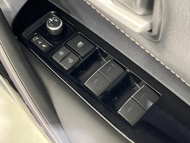 カローラツーリング ハイブリッド ダブルバイビー 4WD 衝突軽減装置 ディスプレイオーディオ バックカメラ レーダークルーズ ETC Bluetooth 合皮シート LEDヘッド オートマチックハイビーム スマートキー 革巻きステアリング(51枚目)