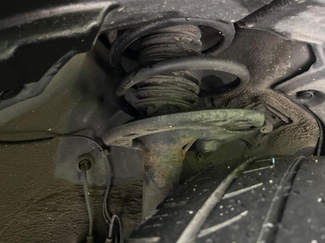 ハリアー エレガンス 4WD メーカー8型ナビ バックカメラ JBLサウンド ETC 寒冷地仕様 禁煙車 ハーフレザーシート パワーシート スマートキー LEDヘッド 純正17インチAW オートライト デュアルエアコン(20枚目)