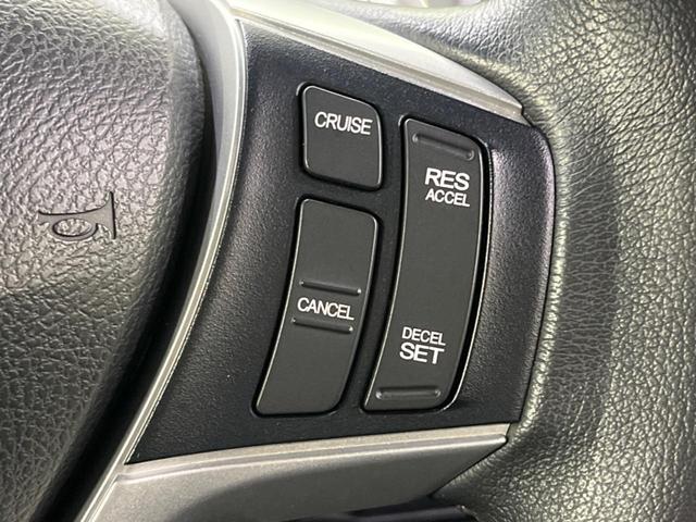 ステップワゴンスパーダ Z クールスピリット 4WD 両側電動 後席モニター 純正SDナビ バックカメラ ETC クルーズコントロール HIDヘッド 電動格納ミラー オートライト スマートキー アイドリングストップ 横滑り防止(7枚目)