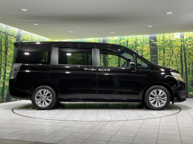 ステップワゴンスパーダ Z クールスピリット 4WD 両側電動 後席モニター 純正SDナビ バックカメラ ETC クルーズコントロール HIDヘッド 電動格納ミラー オートライト スマートキー アイドリングストップ 横滑り防止(27枚目)