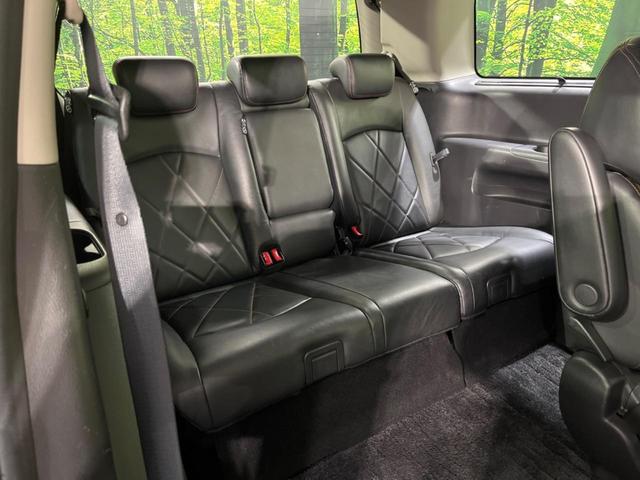 エルグランド 250ハイウェイスタープレミアム 4WD 両側電動 メーカーナビ 全周囲カメラ 禁煙車 電動リアゲート レザーシート スマートキー LEDヘッド ビルトインETC クルコン 純正18インチAW オートライト デュアルエアコン(10枚目)