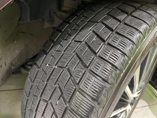 エルグランド 250ハイウェイスタープレミアム 4WD 両側電動 メーカーナビ 全周囲カメラ 禁煙車 電動リアゲート レザーシート スマートキー LEDヘッド ビルトインETC クルコン 純正18インチAW オートライト デュアルエアコン(27枚目)