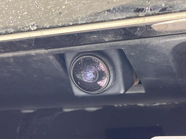 エルグランド 250ハイウェイスタープレミアム 4WD 両側電動 メーカーナビ 全周囲カメラ 禁煙車 電動リアゲート レザーシート スマートキー LEDヘッド ビルトインETC クルコン 純正18インチAW オートライト デュアルエアコン(36枚目)