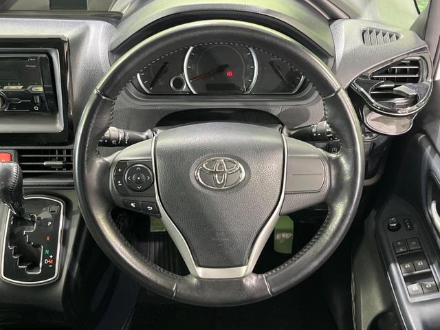 ヴォクシー ZS 電動スライドドア 禁煙車 スマートキー LEDヘッド ETC オートライト デュアルエアコン CD(11枚目)