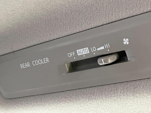 ヴォクシー ZS 電動スライドドア 禁煙車 スマートキー LEDヘッド ETC オートライト デュアルエアコン CD(43枚目)