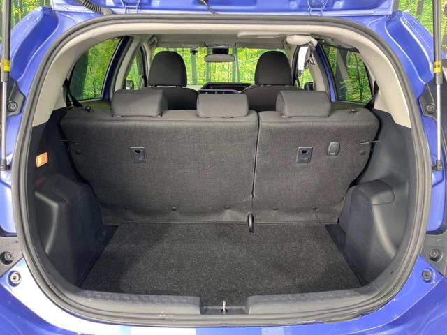 アクア S 純正SDナビ バックカメラ 衝突被害軽減システム ビルトインETC オートハイビーム オートライト オートエアコン Bluetooth CD DVD再生 地デジ(30枚目)