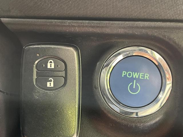 アクア S 純正SDナビ バックカメラ 衝突被害軽減システム ビルトインETC オートハイビーム オートライト オートエアコン Bluetooth CD DVD再生 地デジ(54枚目)