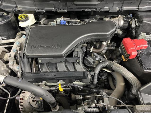 エクストレイル 20S 4WD BIG-X10型ナビ 全周囲カメラ 衝突軽減装置 禁煙車 電動リアゲート 全席シートヒーター LEDヘッド ETC デジタルインナーミラー Bluetooth接続 CD/DVD再生(18枚目)