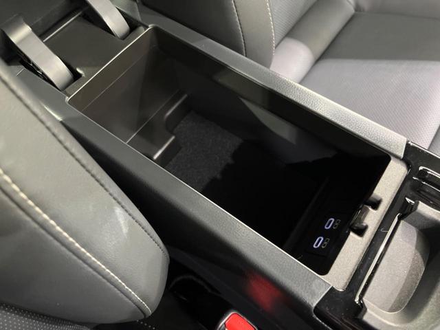 プリウス Z 4WD ガラスルーフ 12.3型ディスプレイオーディオ 寒冷地使用 全周囲カメラ 衝突被害軽減 レーダークルーズ 禁煙車 ETC2.0 電動リアゲート 前席シートエアコン パワーシート ドラレコ(45枚目)