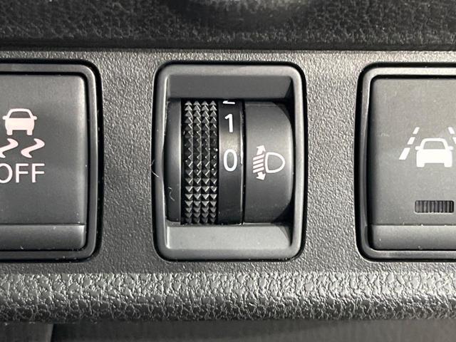 ノート e-パワー B 全方囲カメラ デジタルインナーミラー 衝突軽減装置 ETC 禁煙車 コーナーセンサー スマートキー 車線逸脱警報 オートライト オートエアコン CD 横滑り防止 電動格納ミラー(52枚目)