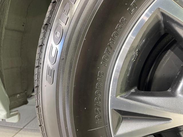 ハイエースバン ロングスーパーＧＬ　４ＷＤ　ディーゼル（軽油）　両側電動　１０型フローティングナビ　全周囲カメラ　衝突被害軽減　禁煙車　ドラレコ　ビルトインＥＴＣ　スマートキー　純正１５インチＡＷ　オートハイビーム　車線逸脱警報（25枚目）