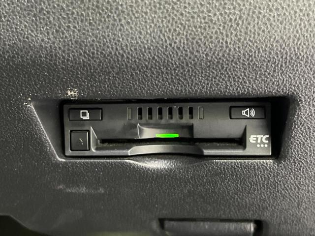 パッソ モーダ　Ｓ　４ＷＤ　純正ＳＤナビ　バックカメラ　衝突被害軽減　禁煙車　ビルトインＥＴＣ　ＬＥＤヘッド　車線逸脱警報　オートライト　オートエアコン　Ｂｌｕｅｔｏｏｔｈ　ＣＤ　ＤＶＤ再生　フルセグ　ＬＥＤフォグ（6枚目）