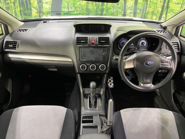 ＸＶハイブリッド ２．０ｉ－Ｌ　４ＷＤ　寒冷地仕様　ＳＤナビ　バックカメラ　禁煙車　ビルトインＥＴＣ　スマートキー　ＨＩＤヘッド　クルコン　純正１７インチＡＷ　オートハイビーム　オートライト　デュアルエアコン（2枚目）