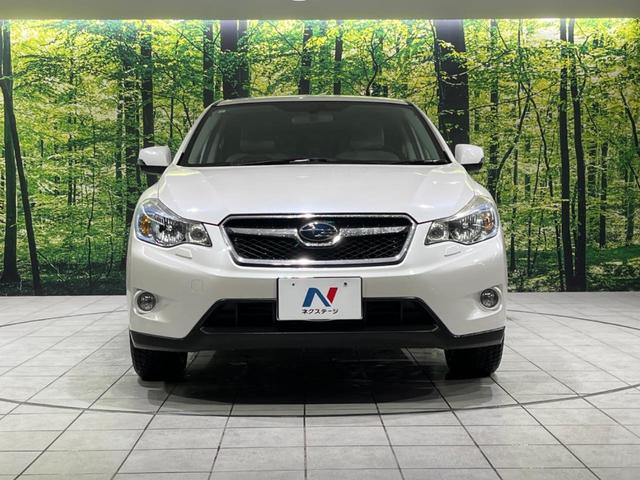 ＸＶハイブリッド ２．０ｉ－Ｌ　４ＷＤ　寒冷地仕様　ＳＤナビ　バックカメラ　禁煙車　ビルトインＥＴＣ　スマートキー　ＨＩＤヘッド　クルコン　純正１７インチＡＷ　オートハイビーム　オートライト　デュアルエアコン（12枚目）