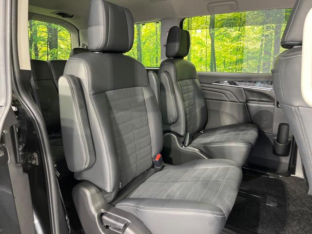 デリカD:5 シャモニー 4WD 寒冷地仕様 両側電動 純正10型SDナビ 全周囲カメラ 衝突被害軽減 レーダークルーズ 禁煙車 電動リアゲート ハーフレザーシート パワーシート スマートキー LEDヘッド(8枚目)