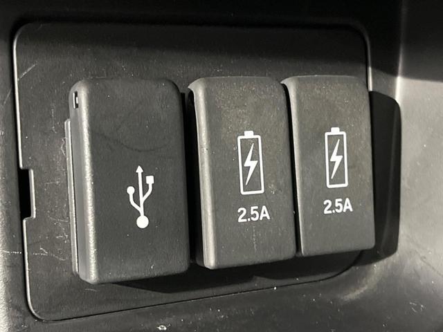 Ｎ－ＢＯＸカスタム Ｇ・ＥＸターボホンダセンシング　４ＷＤ　寒冷地仕様　両側電動　純正８型ナビ　バックカメラ　衝突被害軽減　禁煙車　ドラレコ　ビルトインＥＴＣ　ハーフレザーシート　コーナーセンサー　スマートキー　ＬＥＤヘッド　純正１５インチＡＷ（41枚目）