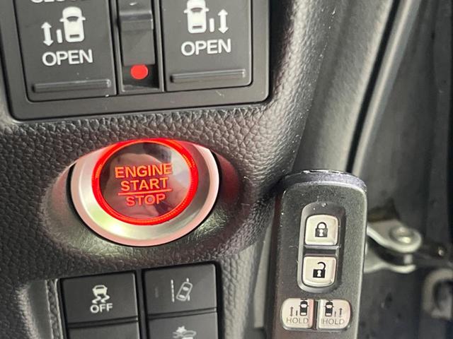 Ｎ－ＢＯＸカスタム Ｇ・ＥＸターボホンダセンシング　４ＷＤ　寒冷地仕様　両側電動　純正８型ナビ　バックカメラ　衝突被害軽減　禁煙車　ドラレコ　ビルトインＥＴＣ　ハーフレザーシート　コーナーセンサー　スマートキー　ＬＥＤヘッド　純正１５インチＡＷ（60枚目）