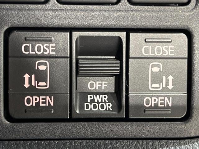 ヴォクシー ハイブリッドＺＳ　煌ＩＩＩ　寒冷地仕様　ＢＩＧ－Ｘ１１型ナビ　ＡＬＰＩＮＥ１２．８型後席モニター　両側電動　バックカメラ　衝突被害軽減　ドラレコ　ビルトインＥＴＣ　禁煙車　ＬＥＤヘッド　クルコン　リアオートエアコン（3枚目）