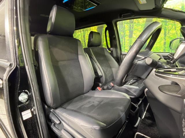 ヴォクシー ハイブリッドＺＳ　煌ＩＩＩ　寒冷地仕様　ＢＩＧ－Ｘ１１型ナビ　ＡＬＰＩＮＥ１２．８型後席モニター　両側電動　バックカメラ　衝突被害軽減　ドラレコ　ビルトインＥＴＣ　禁煙車　ＬＥＤヘッド　クルコン　リアオートエアコン（7枚目）