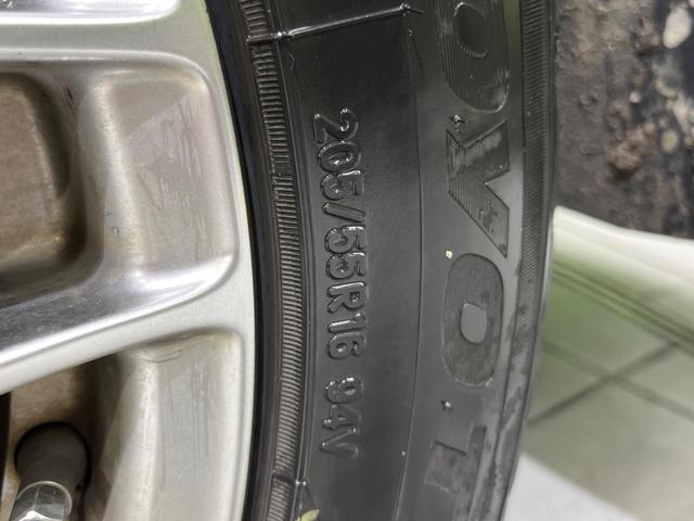 ヴォクシー ハイブリッドＺＳ　煌ＩＩＩ　寒冷地仕様　ＢＩＧ－Ｘ１１型ナビ　ＡＬＰＩＮＥ１２．８型後席モニター　両側電動　バックカメラ　衝突被害軽減　ドラレコ　ビルトインＥＴＣ　禁煙車　ＬＥＤヘッド　クルコン　リアオートエアコン（25枚目）