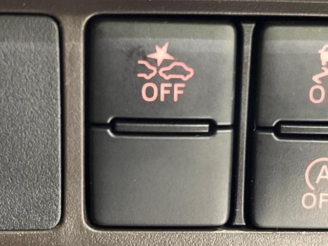 ルーミー Ｘ　４ＷＤ　純正ＳＤナビ　バックカメラ　衝突被害軽減　禁煙車　ＥＴＣ　電動スライドドア　コーナーセンサー　スマートキー　オートハイビーム　車線逸脱警報　オートライト　Ｂｌｕｅｔｏｏｔｈ（3枚目）