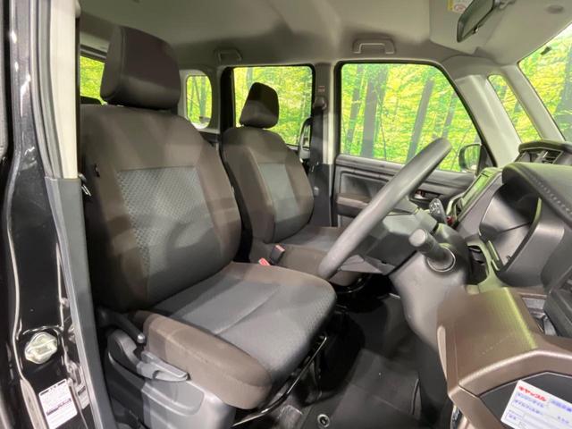 ルーミー Ｘ　４ＷＤ　純正ＳＤナビ　バックカメラ　衝突被害軽減　禁煙車　ＥＴＣ　電動スライドドア　コーナーセンサー　スマートキー　オートハイビーム　車線逸脱警報　オートライト　Ｂｌｕｅｔｏｏｔｈ（8枚目）