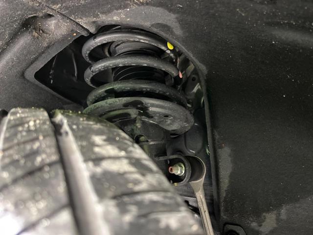 ＺＲ－Ｖ ｅ：ＨＥＶ　Ｚ　寒冷地仕様　純正９型ディスプレイオーディオ　全周囲カメラ　ＢＯＳＥサウンド　衝突被害軽減　禁煙車　電動リアゲート　レザーシート　ドラレコ　ＥＴＣ２．０　コーナーセンサー　スマートキー　ＬＥＤヘッド（20枚目）