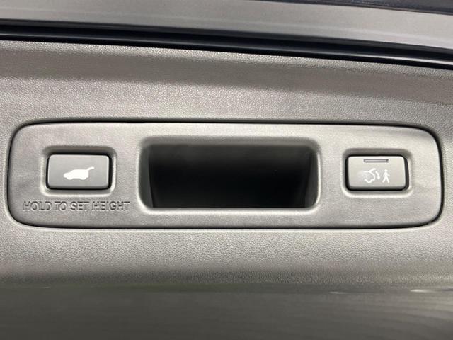 ＺＲ－Ｖ ｅ：ＨＥＶ　Ｚ　寒冷地仕様　純正９型ディスプレイオーディオ　全周囲カメラ　ＢＯＳＥサウンド　衝突被害軽減　禁煙車　電動リアゲート　レザーシート　ドラレコ　ＥＴＣ２．０　コーナーセンサー　スマートキー　ＬＥＤヘッド（30枚目）