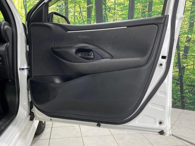 ヤリス Ｘ　４ＷＤ　寒冷地仕様　純正ディスプレイオーデイオ　衝突被害軽減　レーダークルーズ　禁煙車　ドラレコ　コーナーセンサー　スマートキー　ＥＴＣ　オートライト　Ｂｌｕｅｔｏｏｔｈ（42枚目）