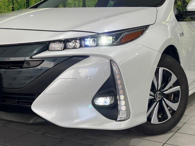 プリウスＰＨＶ Ａ　純正ＳＤナビ　全周囲カメラ　寒冷地仕様　衝突被害軽減　レーダークルーズ　禁煙車　パワーシート　コーナーセンサー　スマートキー　ＬＥＤヘッド　ビルトインＥＴＣ　純正１５インチＡＷ（12枚目）