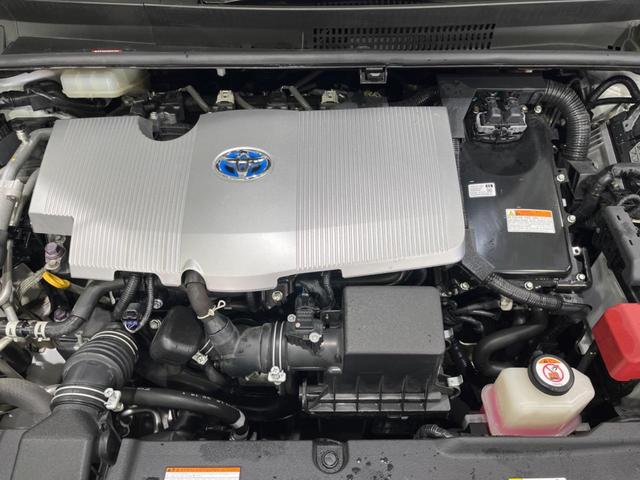 プリウスＰＨＶ Ａ　純正ＳＤナビ　全周囲カメラ　寒冷地仕様　衝突被害軽減　レーダークルーズ　禁煙車　パワーシート　コーナーセンサー　スマートキー　ＬＥＤヘッド　ビルトインＥＴＣ　純正１５インチＡＷ（18枚目）