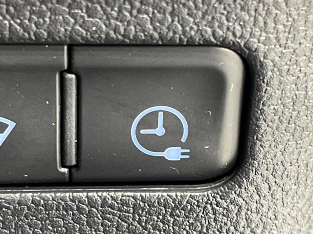 プリウスＰＨＶ Ａ　純正ＳＤナビ　全周囲カメラ　寒冷地仕様　衝突被害軽減　レーダークルーズ　禁煙車　パワーシート　コーナーセンサー　スマートキー　ＬＥＤヘッド　ビルトインＥＴＣ　純正１５インチＡＷ（34枚目）