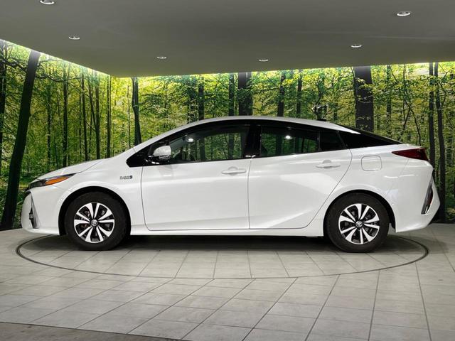 プリウスＰＨＶ Ａ　純正ＳＤナビ　全周囲カメラ　寒冷地仕様　衝突被害軽減　レーダークルーズ　禁煙車　パワーシート　コーナーセンサー　スマートキー　ＬＥＤヘッド　ビルトインＥＴＣ　純正１５インチＡＷ（57枚目）