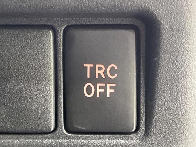 エスクァイア ハイブリッドＧｉ　両側電動　純正９型ナビ　バックカメラ　衝突軽減装置　禁煙車　リアオートエアコン　前席シートヒーター　ＥＴＣ　フルセグ　Ｂｌｕｅｔｏｏｔｈ　スマートキー　黒合皮シート　ＬＥＤヘッド　クルコン（53枚目）