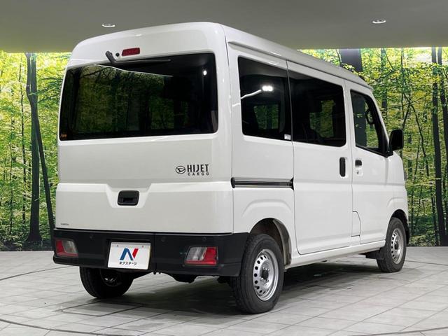 ハイゼットカーゴ ＤＸ　４ＷＤ　衝突被害軽減装置　禁煙車　コーナーセンサー　オートハイビーム　オートライト　車線逸脱警報　先行車発進お知らせ機能（17枚目）