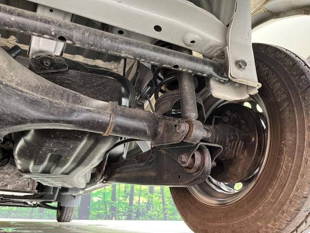 ハイゼットカーゴ ＤＸ　４ＷＤ　衝突被害軽減装置　禁煙車　コーナーセンサー　オートハイビーム　オートライト　車線逸脱警報　先行車発進お知らせ機能（21枚目）
