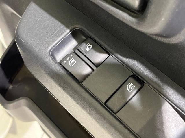 ハイゼットカーゴ ＤＸ　４ＷＤ　衝突被害軽減装置　禁煙車　コーナーセンサー　オートハイビーム　オートライト　車線逸脱警報　先行車発進お知らせ機能（43枚目）