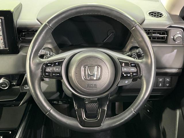 ヴェゼル ｅ：ＨＥＶ　Ｚ　４ＷＤ　ＳＤナビ　バックカメラ　衝突被害軽減装置　ＥＴＣ　Ｂｌｕｅｔｏｏｔｈ　レーダークルーズ　禁煙車　電動リアゲート　ハーフレザーシート　コーナーセンサー　スマートキー　ＬＥＤヘッド（11枚目）