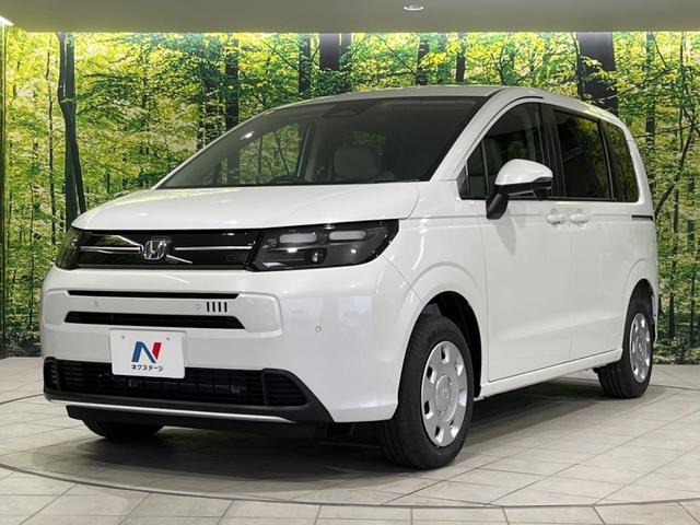 フリード エアー　４ＷＤ　両側電動スライド　衝突軽減装置　禁煙車　純正８型ナビ　レーダークルーズ　デアイサー　バックカメラ　Ｂｌｕｅｔｏｏｔｈ　前席シートヒーター　ＬＥＤヘッド　コーナーセンサー　車線逸脱警報（24枚目）