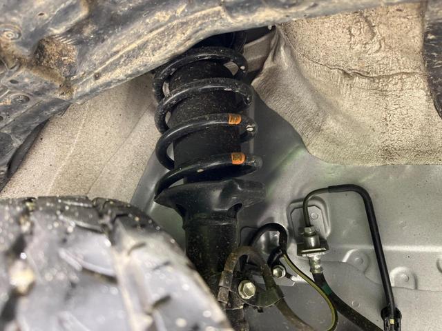 ハイゼットカーゴ ＤＸ　４ＷＤ　ＳＤナビ　バックカメラ　衝突被害軽減　ドラレコ　ＥＴＣ　禁煙車　オートライト　コーナーセンサー　キーレス　盗難防止　両側スライドドア（20枚目）