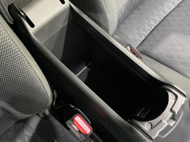 アクア Ｚ　寒冷地仕様　純正１０．３型デイスプレイオーデイオ　全周囲カメラ　衝突被害軽減　レーダークルーズ　ドラレコ　ビルトインＥＴＣ　スマートキー　ＬＥＤヘッド　　純正１５インチＡＷ　車線逸脱警報（39枚目）