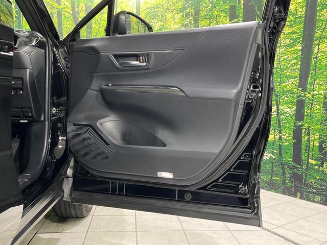 ハリアー Ｇ　純正１２．３型デイスプレイオーデイオ　ＥＴＣ２．０　バックカメラ　衝突被害軽減　ドラレコ　レーダークルーズ　禁煙車　電動リアゲート　パワーシート　ＬＥＤヘッド　純正１８インチＡＷ（33枚目）