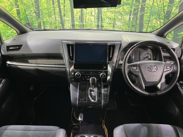 ヴェルファイア ２．５Ｚ　Ａエディション　ゴールデンアイズ　寒冷地仕様　両側電動　純正１０型ナビ　バックカメラ　禁煙車　電動リアゲート　ドラレコ　コーナーセンサー　スマートキー　ＬＥＤヘッド　ＥＴＣ　クルコン　オートライト　デュアルエアコン　リアエアコン（2枚目）