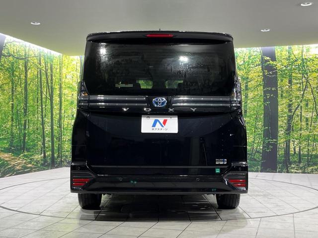 ヴォクシー ハイブリッドＳ－Ｚ　寒冷地仕様　後席モニター　純正１０．３型デイスプレイオーディオ　両側電動　バックカメラ　１００Ｖ電源　衝突被害軽減　禁煙車　コーナーセンサー　ＬＥＤヘッド　ＥＴＣ２．０　純正１７インチＡＷ（15枚目）