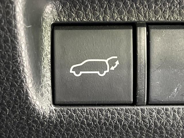 RAV4 アドベンチャー 4WD 全周囲カメラ 純正9型ディスプレイオーディオ 衝突被害軽減 レーダークルーズ 禁煙車 電動リアゲート ドラレコ コーナーセンサー スマートキー LEDヘッド ルーフレール ETC2.0(6枚目)