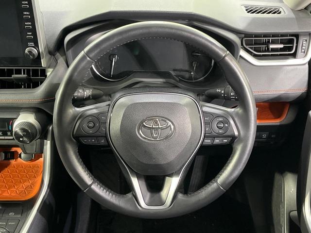 RAV4 アドベンチャー 4WD 全周囲カメラ 純正9型ディスプレイオーディオ 衝突被害軽減 レーダークルーズ 禁煙車 電動リアゲート ドラレコ コーナーセンサー スマートキー LEDヘッド ルーフレール ETC2.0(11枚目)