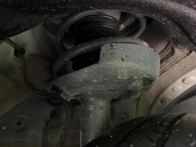 ヴォクシー ハイブリッドＳ－Ｚ　寒冷地仕様　全方囲カメラ　純正１０．３型デイスプレイオーディオ　両側電動　１００Ｖ電源　衝突被害軽減　禁煙車　コーナーセンサー　ＬＥＤヘッド　ＥＴＣ２．０　純正１７インチＡＷ（20枚目）