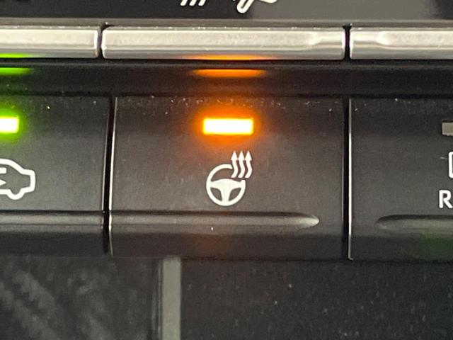 ヴォクシー ハイブリッドＳ－Ｚ　寒冷地仕様　全方囲カメラ　純正１０．３型デイスプレイオーディオ　両側電動　１００Ｖ電源　衝突被害軽減　禁煙車　コーナーセンサー　ＬＥＤヘッド　ＥＴＣ２．０　純正１７インチＡＷ（26枚目）