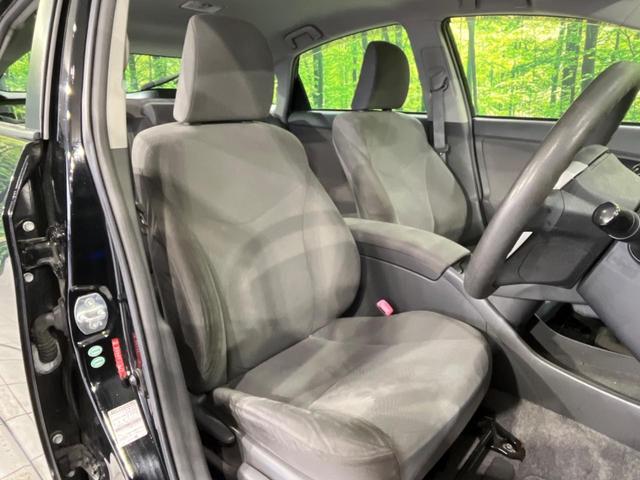 プリウス Ｓツーリングセレクション　ＳＤナビ　バックカメラ　スマートキー　ＥＴＣ　Ｂｌｕｅｔｏｏｔｈ　オートライト　ヘッドライトウォッシャー　電動格納ミラー　アイドリングストップ（8枚目）